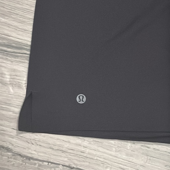 NWOT Lululemon Black Ladies Tank Top w Reusable Bag Tote Measures: 7” pit to pit - Picture 6 of 6